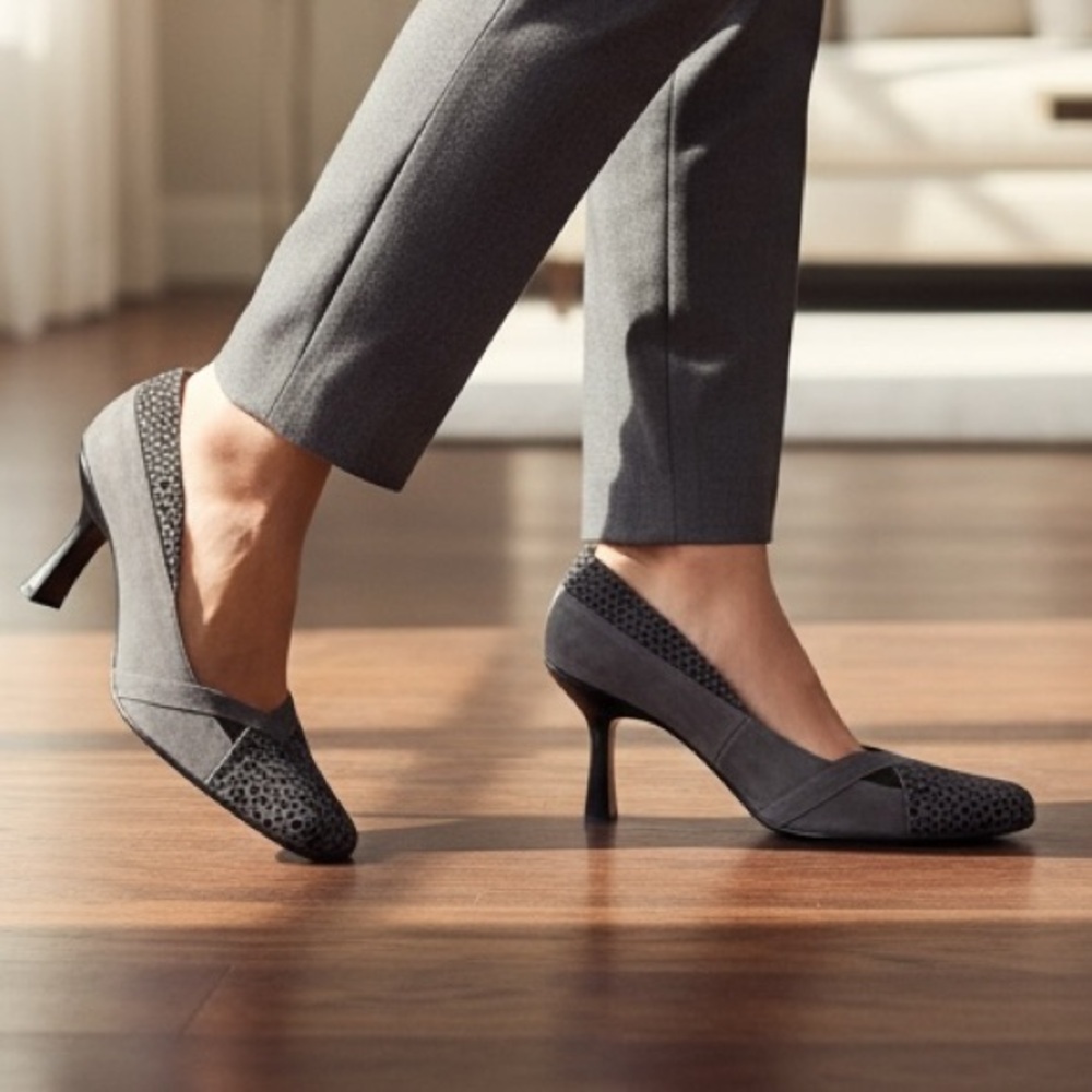 T. Michel Elegant Gray Women's Heels
